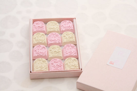 花兎(花兔和三盆干菓子)